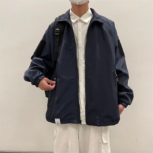 藏青色