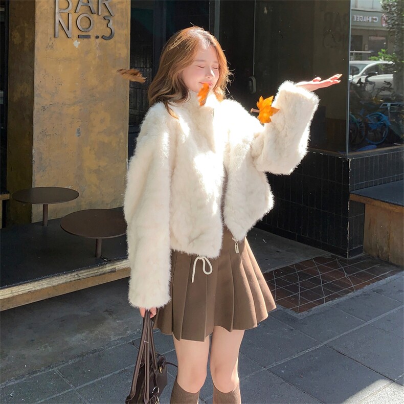 纯白色秋冬皮毛一体外套女仿水貂绒休闲上衣2C353--711#P180K268,女装短外套,2C353