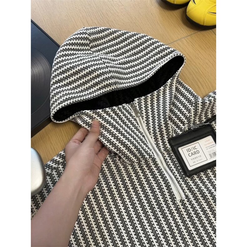 WY10183-特P52加绒特P62雪尼尔撞色连帽卫衣鱼骨纹重磅大码外套,女装短外套,电商A059