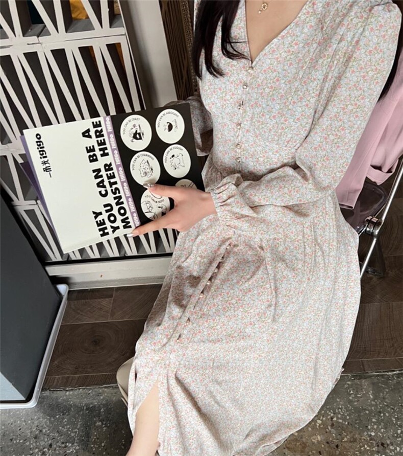 春季新品碎花连衣裙，女装连衣裙，MI MI(1F)