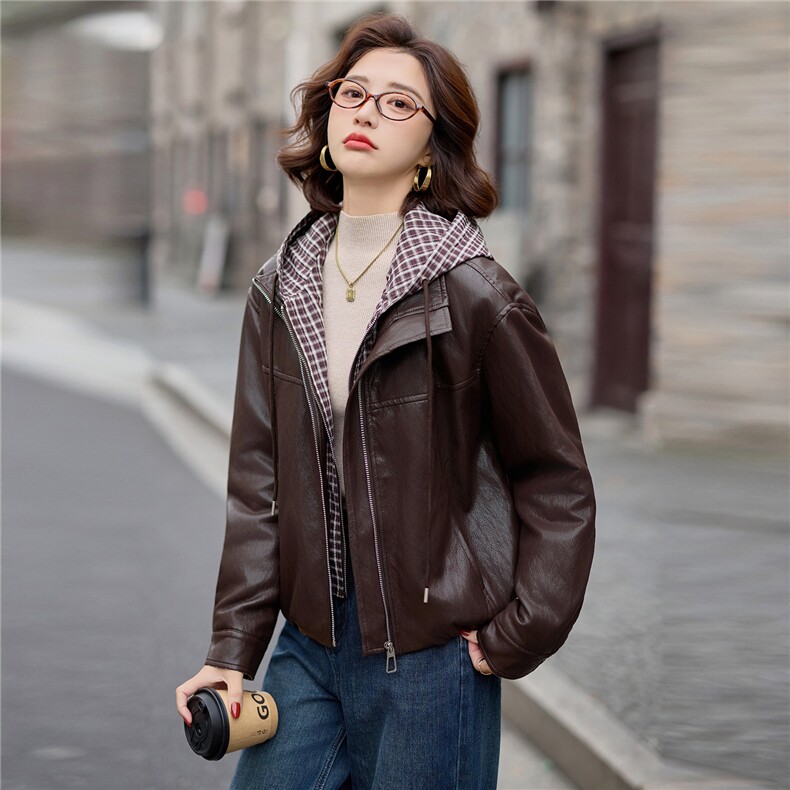 主推皮衣外套女连帽格子拼接上衣2025冬季新款加厚毛皮夹克机车服，女装皮衣，美拉德工厂直营店