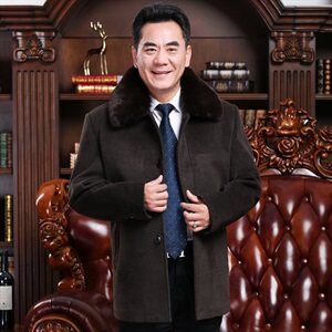8019/ 老年人呢大衣爷爷中长款大衣父亲冬季外套图片