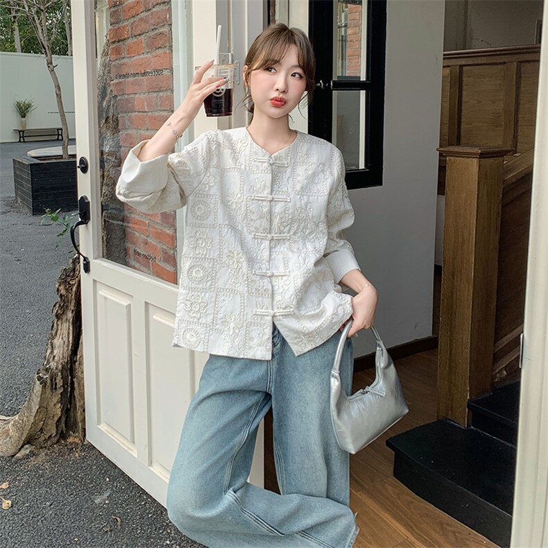 新款主推刺绣风外套2508-P150-K218,女装短外套,2C129