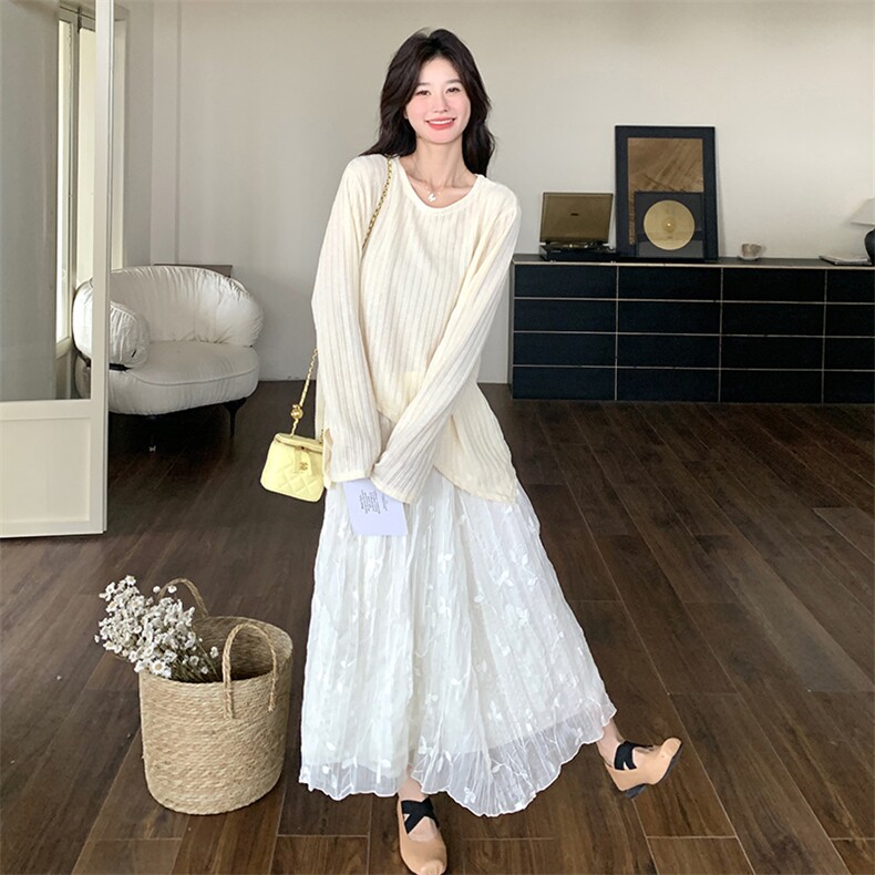 温柔小香风针织衫两件套女春秋2025新款高级感独特绝美半身裙套装，女装套装/套裙，维壹