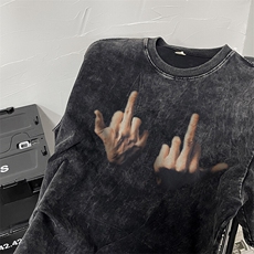 黑色