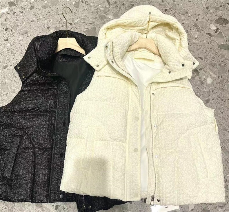 羽绒马甲全新上市，女装马甲，莱莱