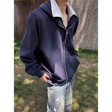藏青色