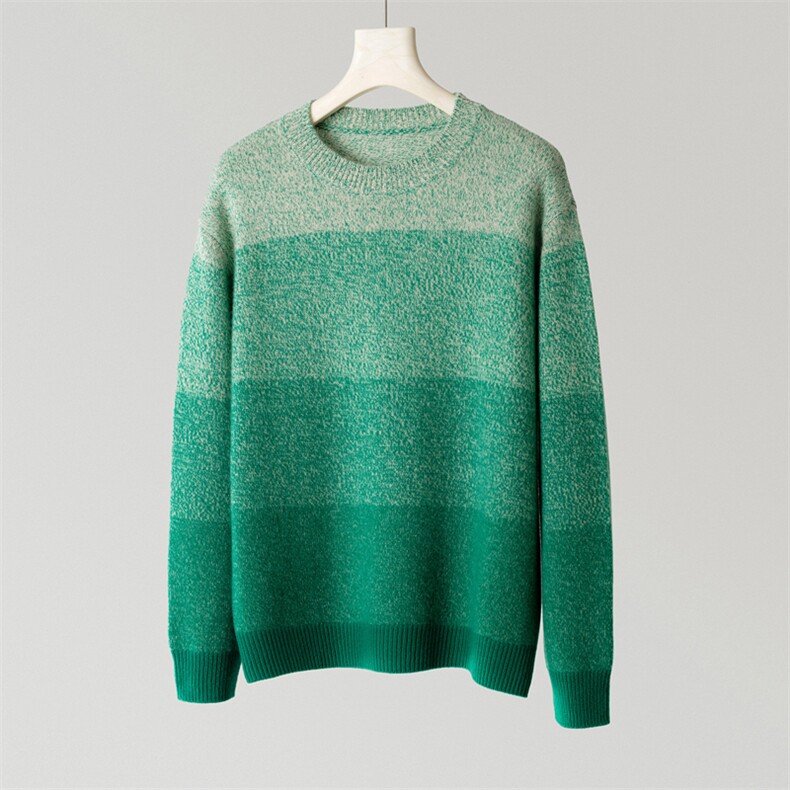 2025舒适百搭秋季新款软糯舒适渐变绿圆领套头羊绒衫，女装羊绒衫，英皇羊绒
