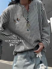 XZ809A/SYR36/P35/控58雪尼尔小香风绣花腊肠狗V领长袖卫衣，男装卫衣，星座809A(原222-1)