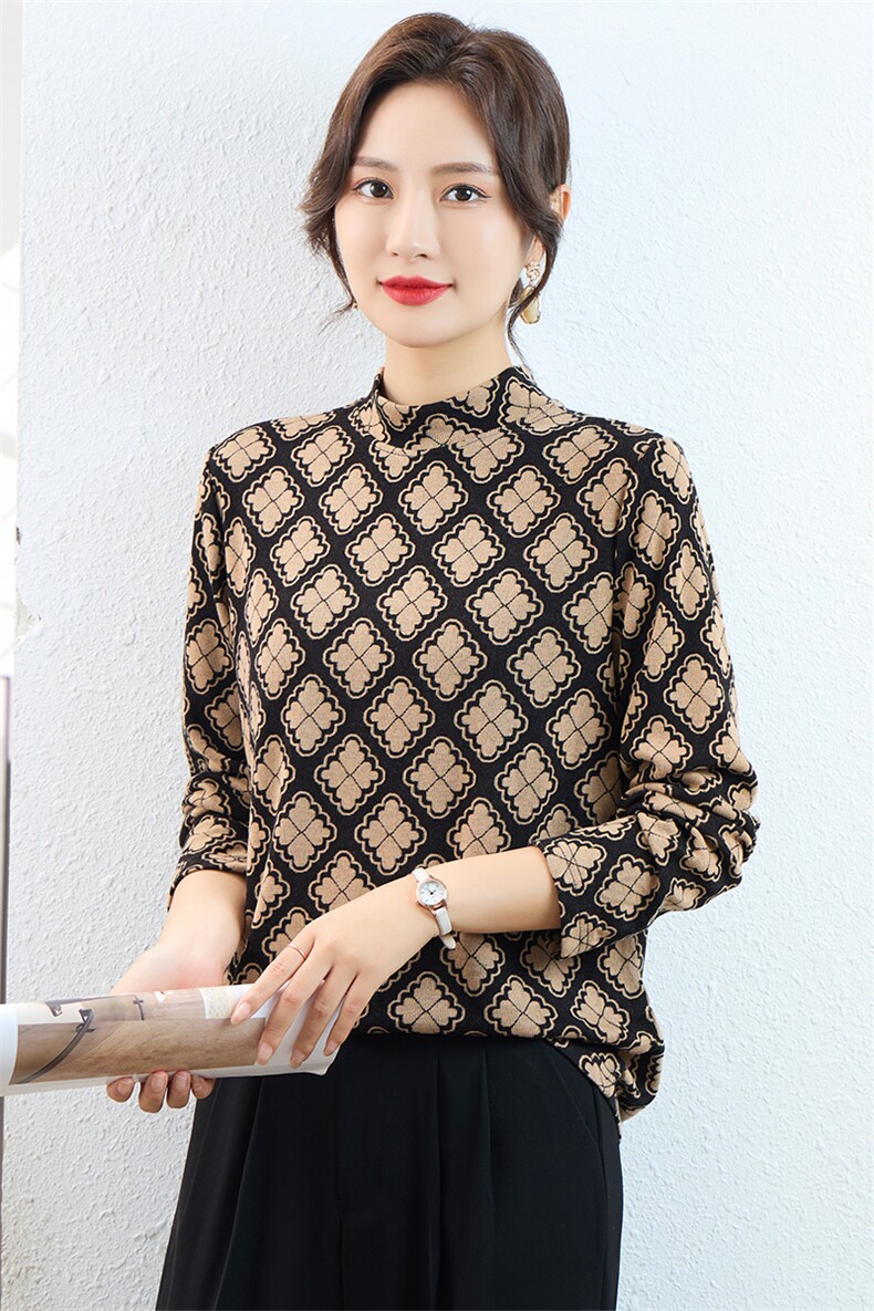 打底衫妈妈装2023秋冬季新款大码修身套头T恤女,女装大码女装,奕阳依阁