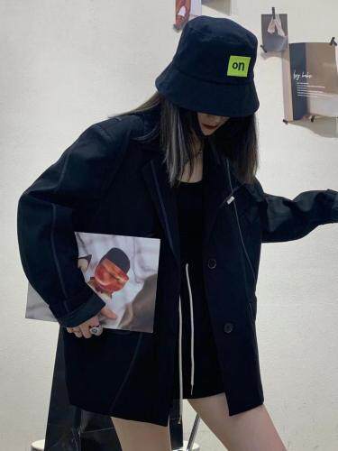 轮廓西装，女装西装，Queena PHoebe