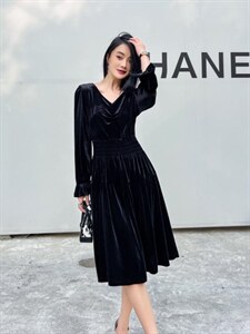 韩丝连衣裙图片