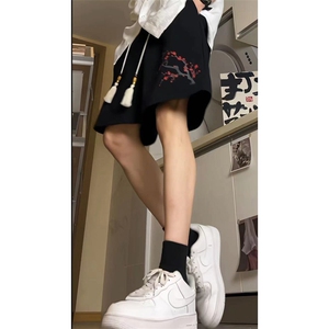 新中式高街ins小众梅花hiphop五分休闲短裤运动裤《图案以注册》图片