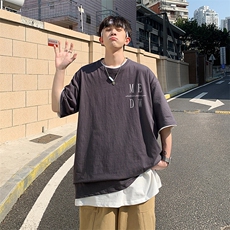 深灰色