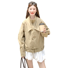 【新品】设计感翻领假两件风衣外套2C105-Q506-P160-K228，女装短外套，2C105