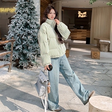 绿色条纹羽绒服女冬季2025新款高级感韩系设计感学院风加厚面包服，女装羽绒服，浙宝193A