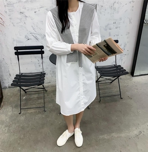 连衣裙带披肩图片