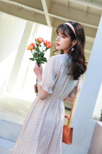 网纱仙女气质连衣裙，女装连衣裙，如问