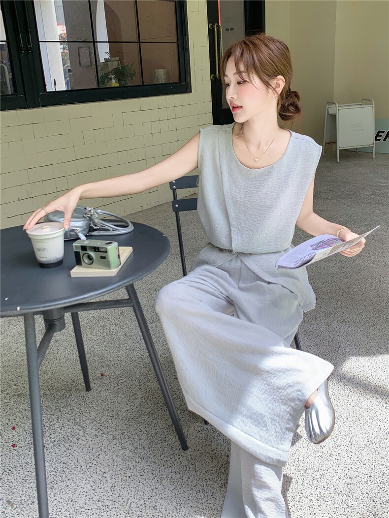 休闲气质盐系浅灰色无袖上衣阔腿裤套装女夏季ootd穿搭减龄两件套,女装套装/套裙,蝶眷