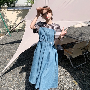 法式气质条纹拼接牛仔连衣裙女2025夏季新款韩版收腰显瘦减龄长裙图片
