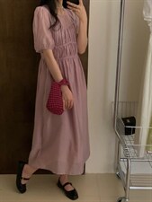 新款韩版连衣裙，女装连衣裙，卡伊迪拉