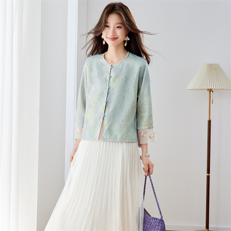 在仓火~2026年夏装新款刺绣镶砖圆领薄款外套防晒服气质显瘦上衣,女装防晒衣,新依时派