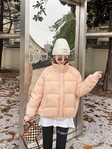 新款羽绒服图片