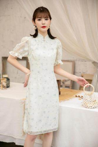 （现货）旗袍裙，女装婚纱/旗袍/礼服，伊娜蕾尔