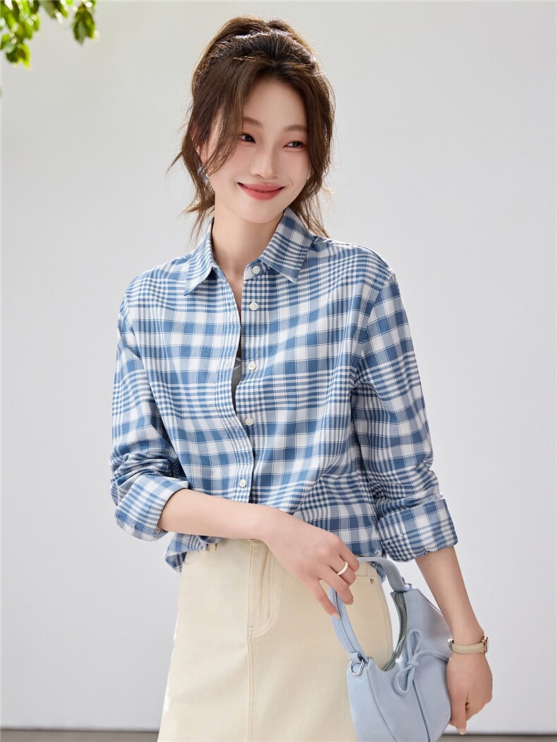 2026春夏新款蓝白格纹衬衫女学院风宽松慵懒风叠穿衬衣透气纯棉，女装衬衫，艾米