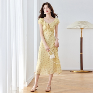 现货！2026年夏季新碎花连衣裙女图片