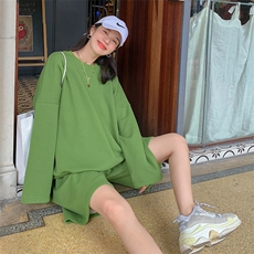绿色