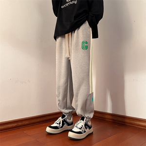 703-K879-P55加绒P65 新款男绣花棉质束脚卫裤 织带拼接图片