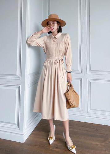 【现货】秋季新款-翻领压褶时尚连衣裙，女装连衣裙，陆氏青云