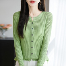 绿色