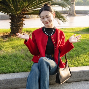 2025冬装新款时尚圆领排扣羊毛呢小香风外套,女装毛呢外套,沫晗依美