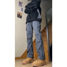 灰色