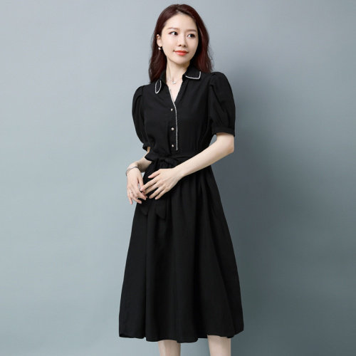 板酷2026夏装新款时尚短袖串珠装饰大摆中长款纯色连衣裙B633，女装连衣裙，板酷