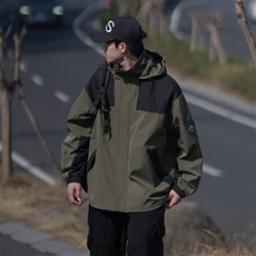 春款工装连帽夹克潮流拼色宽松贴标户外冲锋衣外套CYJK9236-P80，男装夹克，电商A128