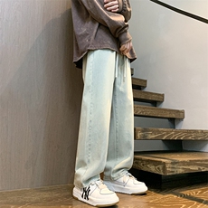 泥黄色