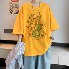 黄色