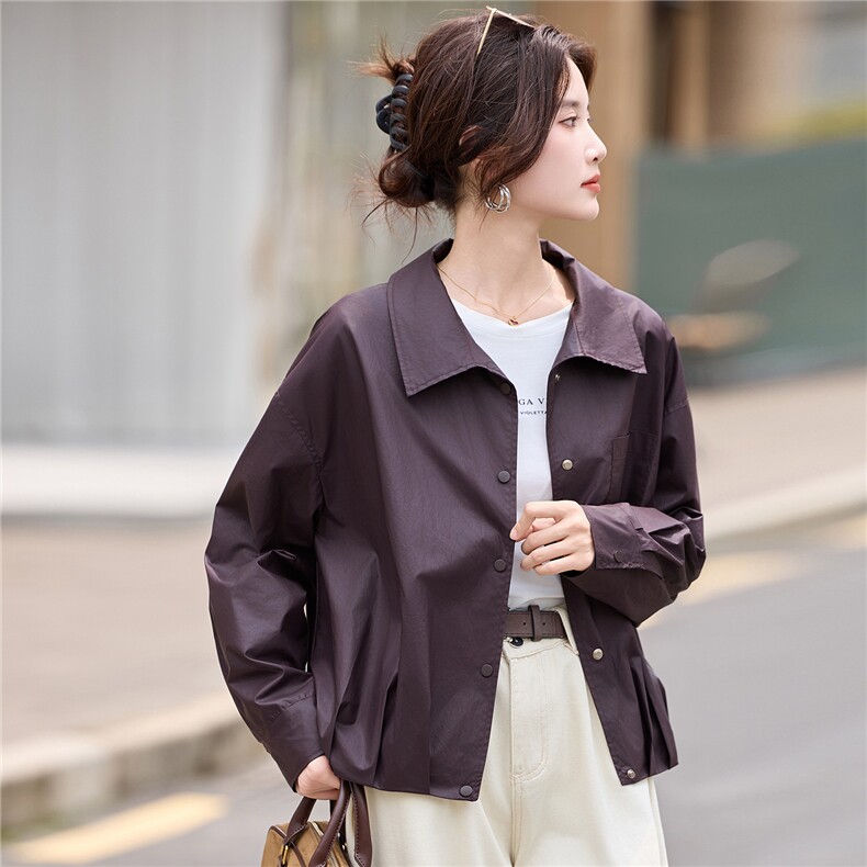 休闲翻领衬衫式薄外套女2025秋新款高级感宽松百搭小个子夹克上衣,女装短外套,丽影随形