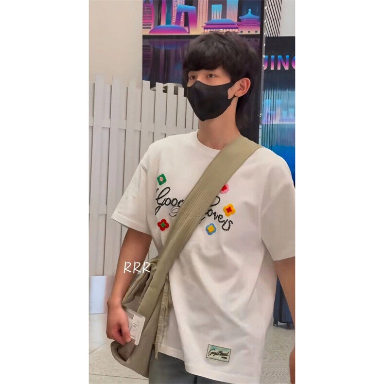 M641-P40原版刺绣+钉珠宽松休闲短袖T恤男女同款图片