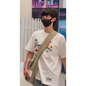 M641-P40原版刺绣+钉珠宽松休闲短袖T恤男女同款图片