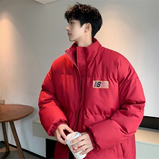 酒红色