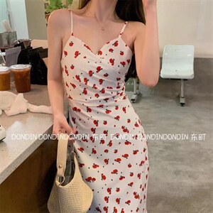 现货 玫瑰花吊带裙?防嗮小开衫,女装背心吊带,东町