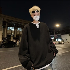 黑色