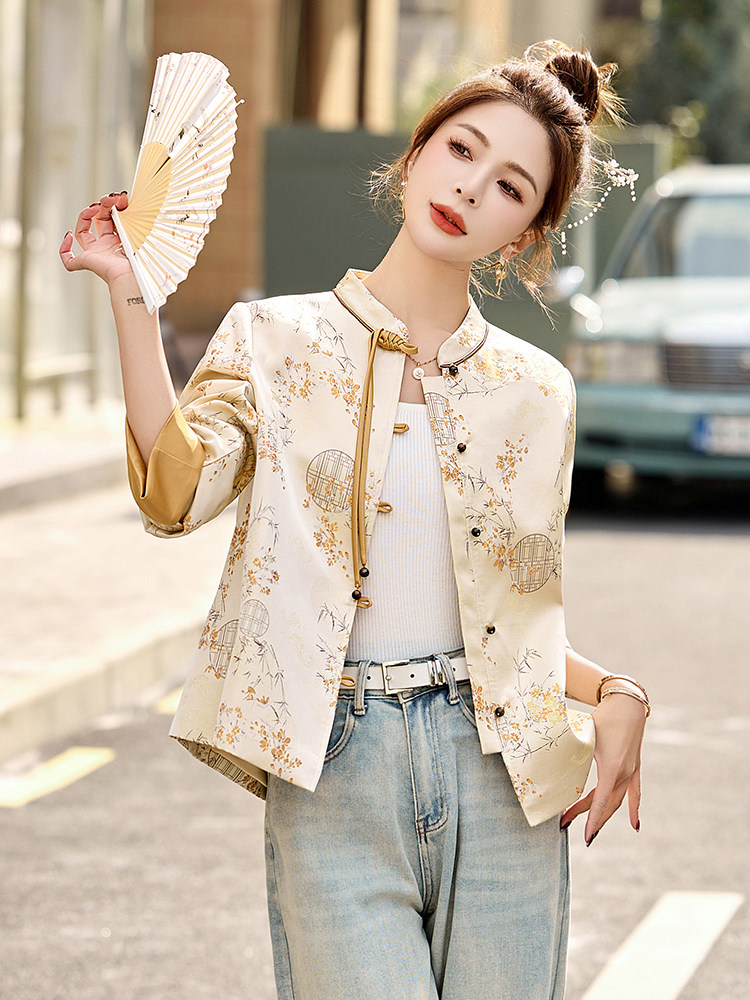 新中式国风印花短外套女2025春秋新款提花盘扣改良年轻款唐装上衣,女装短外套,伊仟回