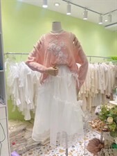 22春装新款重工钉珠露肩薄毛衣+欧根纱木耳边蝴蝶结半裙，女装针织衫/毛衣，WOOSING