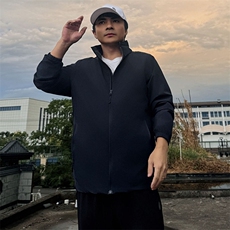 藏青色