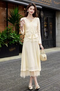 现货2026年春季新款女时尚气质优雅风通用蕾丝拼接两件套装连衣裙，女装套装/套裙，奋斗女王